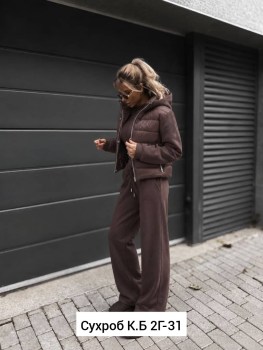 Костюм