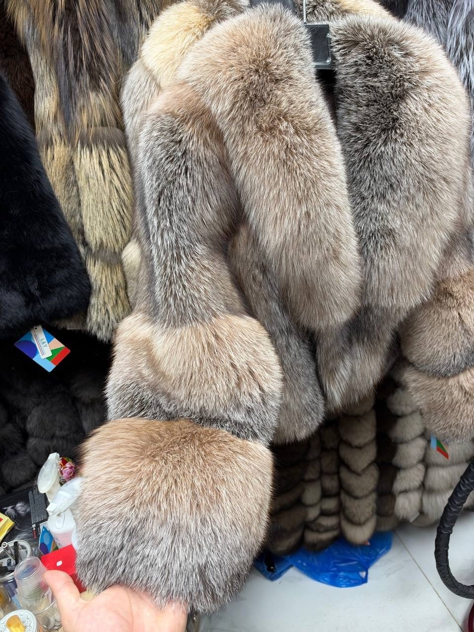 шуба из песца,женская шуба из лисьего меха,шуба песец,мех песец,женская шуба из натурального лисьего меха