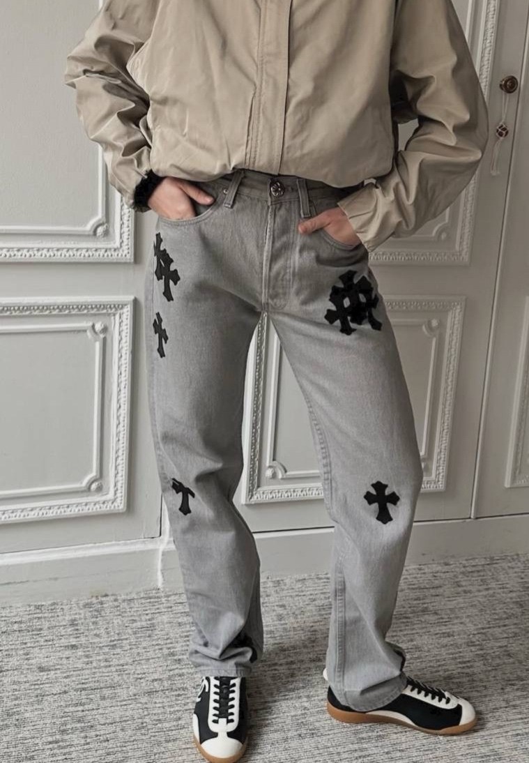 джинсы с крестами chrome hearts,джинсы chrome hearts,джинсы с крестами,chrome hearts jeans,cross patchwork black vintage levi’s denim jeans