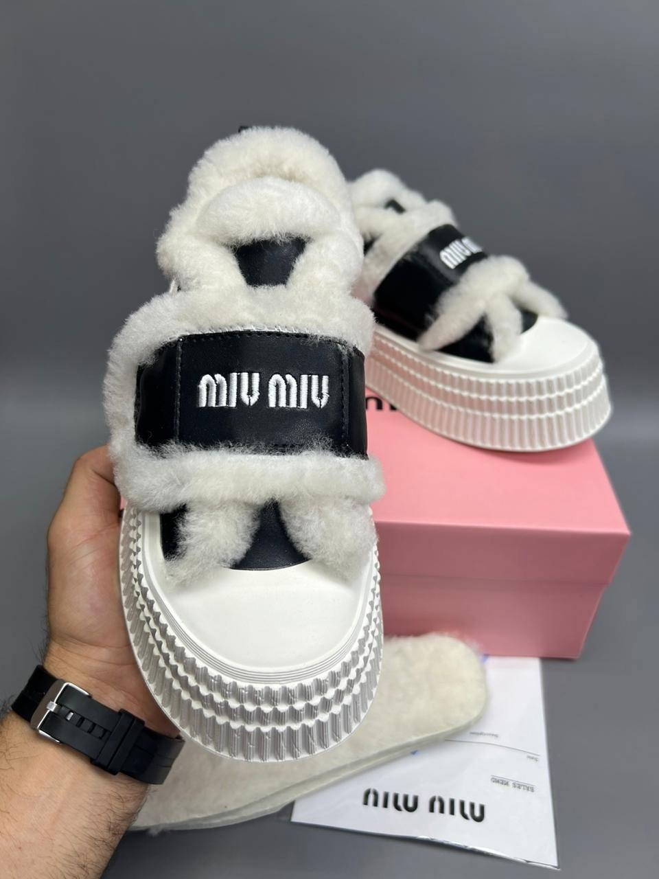брендовые кеды ugg на толстой подошве с мехом,,кроссовки женскиe,женские кеды, женская