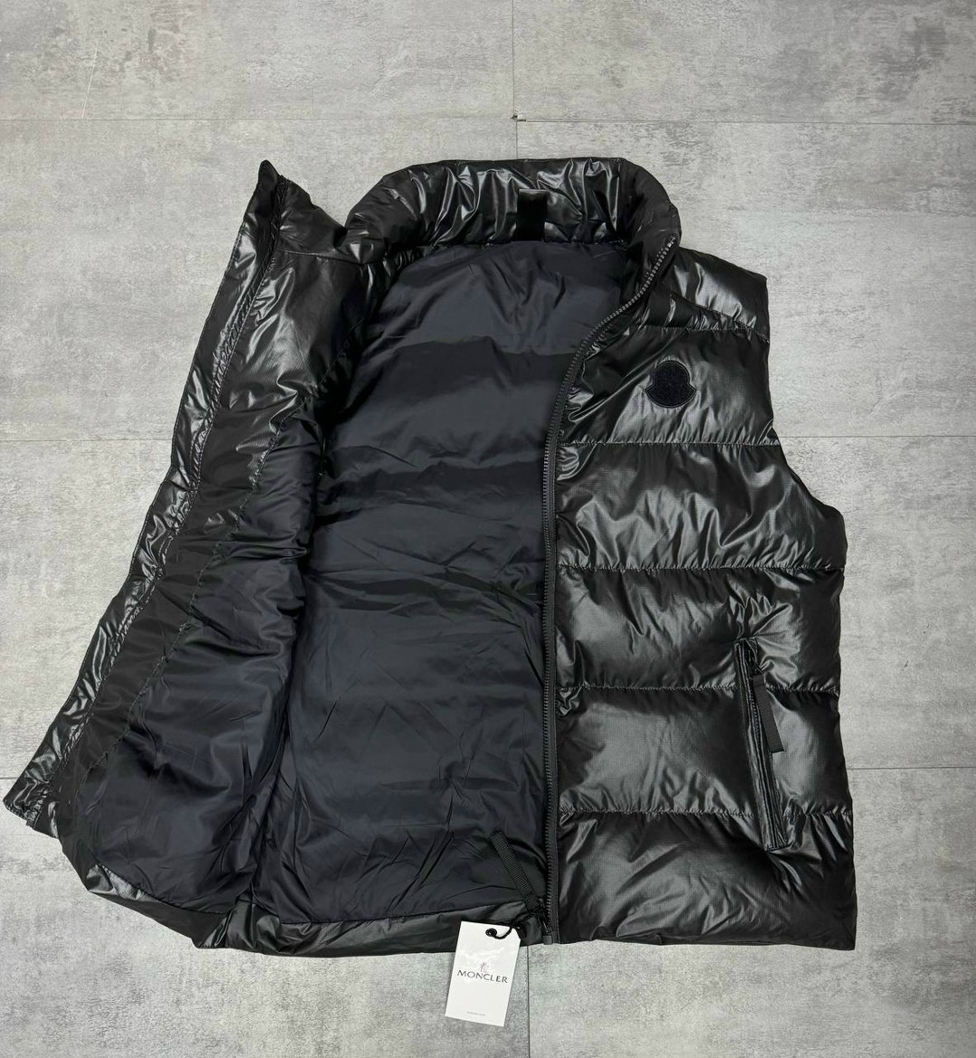 жилетка moncler,жилетка монклер,жилет moncler,жилетка мужская,жилетка монклер мужская