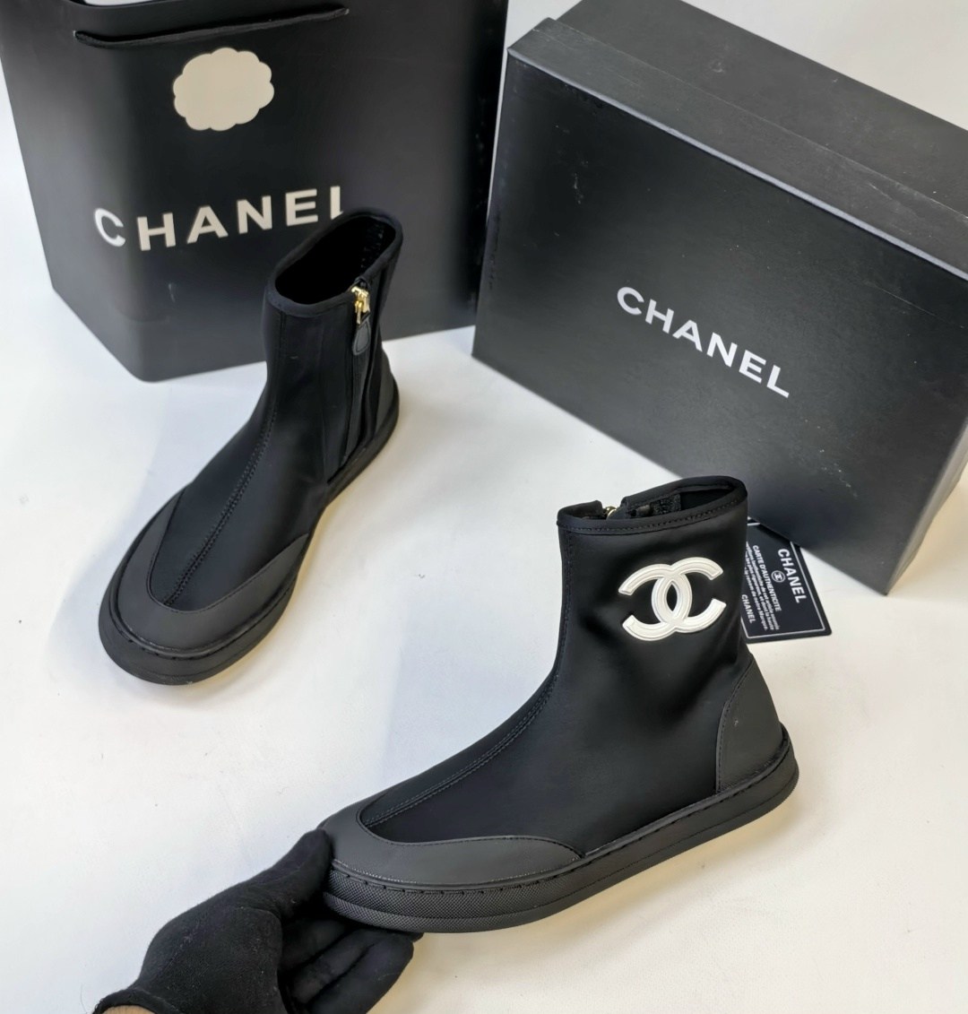сапоги chanel,сапоги резиновые chanel,женские резиновые сапоги chanel,ботинки chanel,