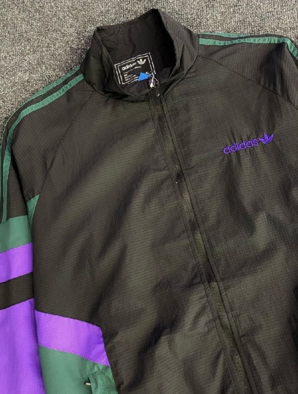 спортивный костюм adidas,спортивный костюм adidas 90х,спортивный костюм adidas мужской в стиле 90х,спортивный костюм adidas в стиле 90-х,спортивный костюм adidas в стиле 90-ых