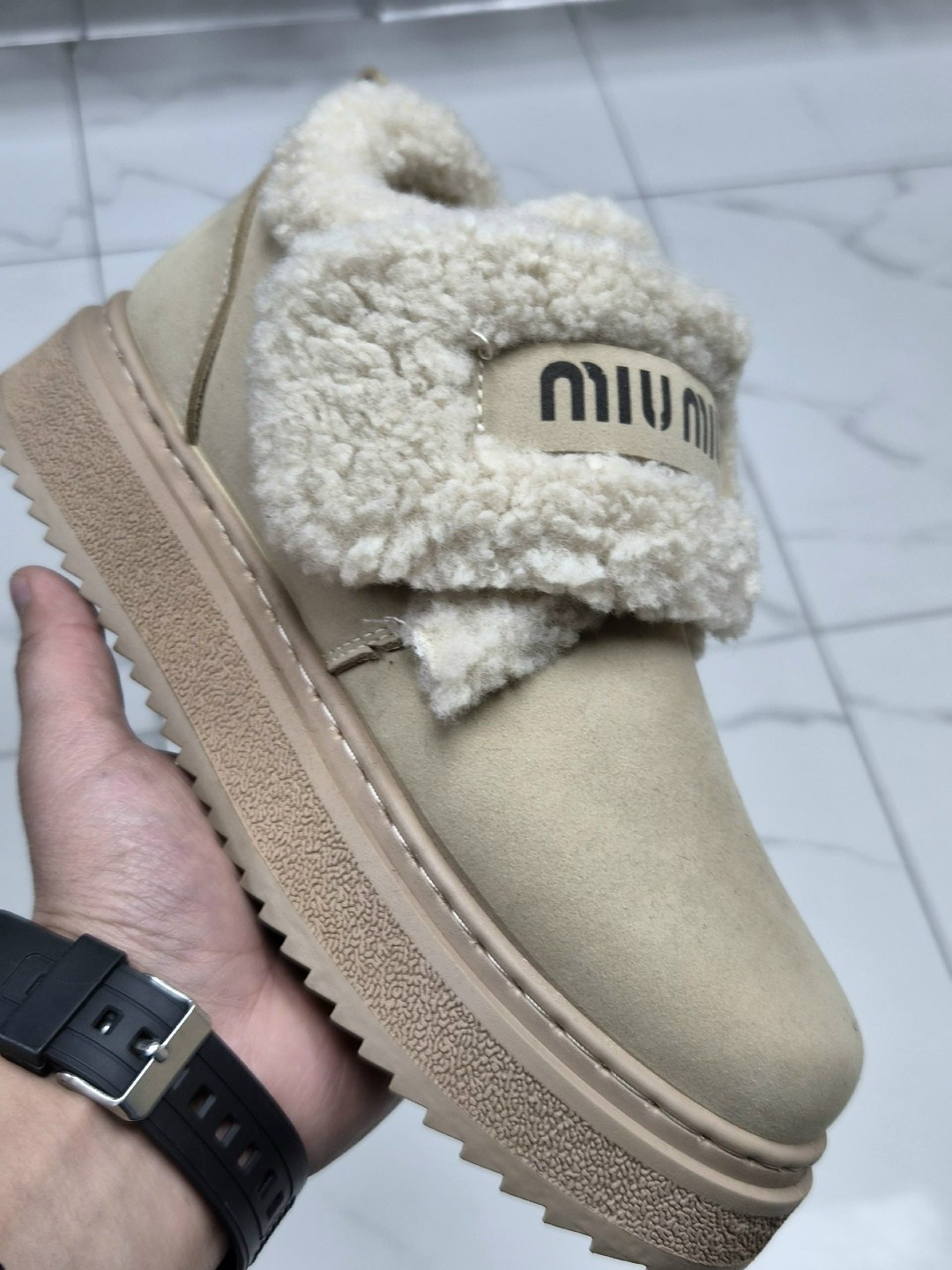 ,зимние женские кроссовки,кроссовки ugg,кроссовки ботинки зимние с мехом vm shops,женская зимняя