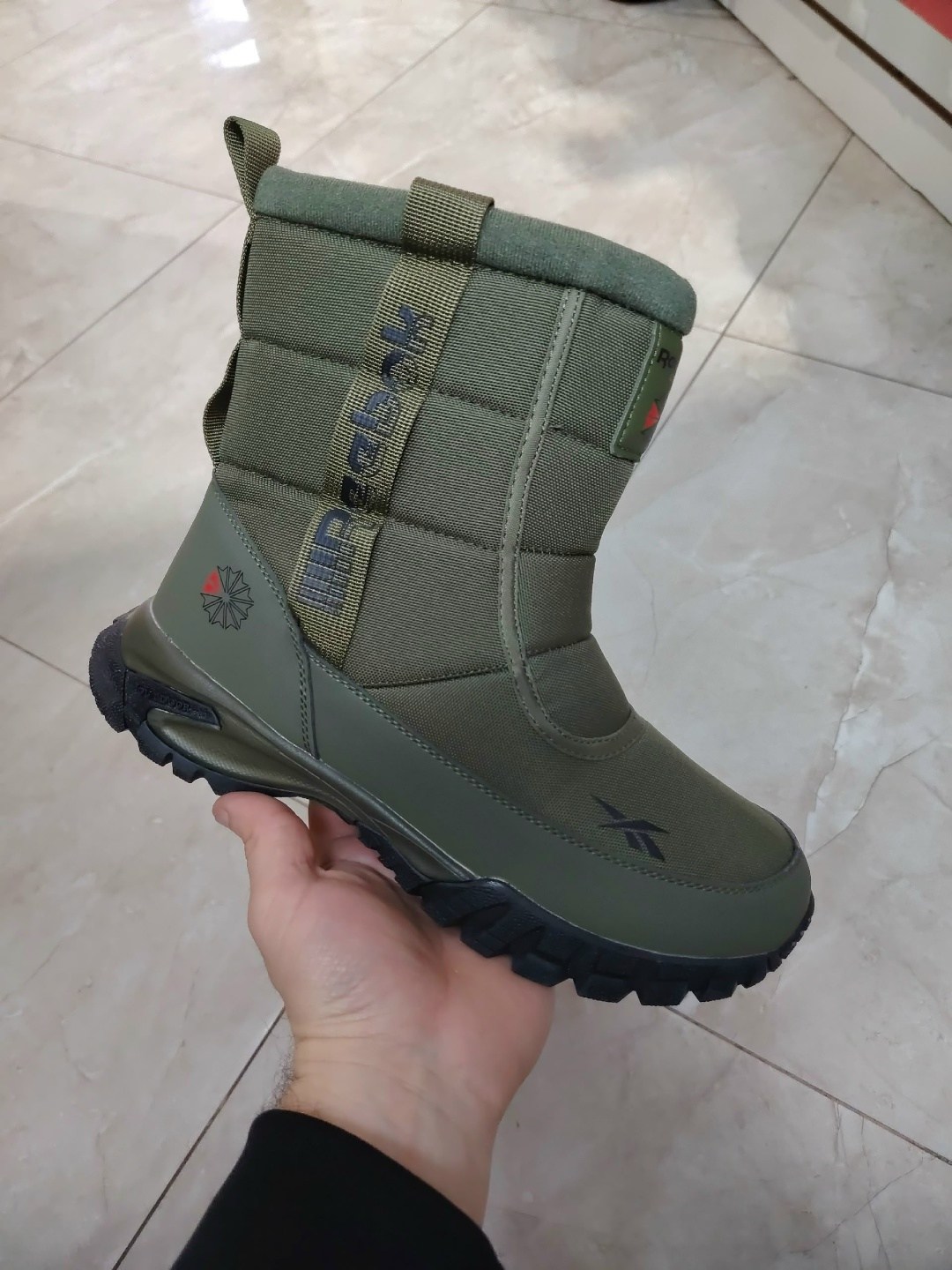 зимние сапоги reebok,,мужские дутики,дутики мужские зимние, дутики