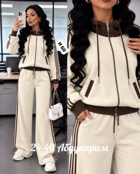 Костюм