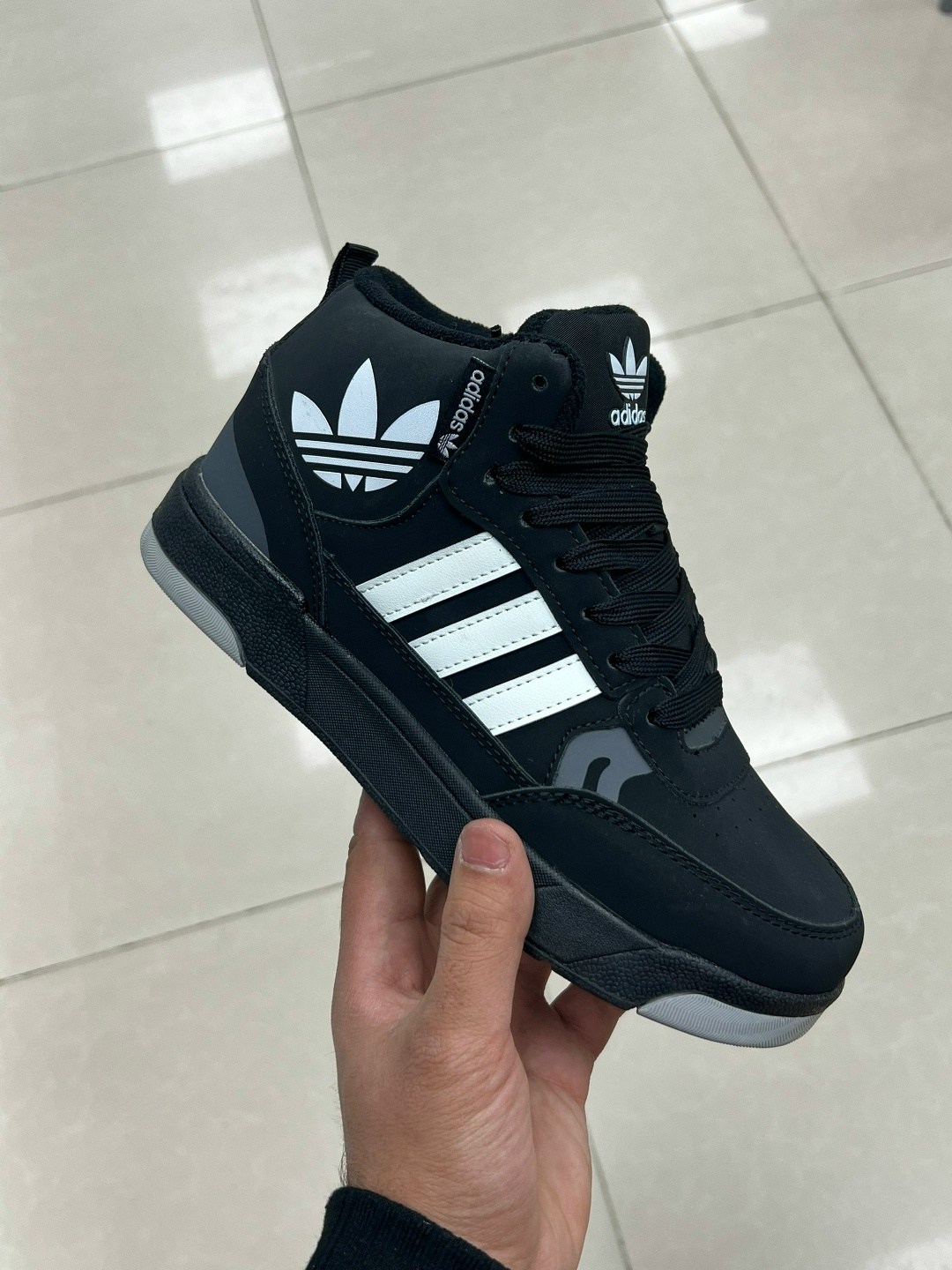 зимние кроссовки adidas,кроссовки adidas,кроссовки adidas мужские,зимние мужские кроссовки adidas,кроссовки мужские зимние
