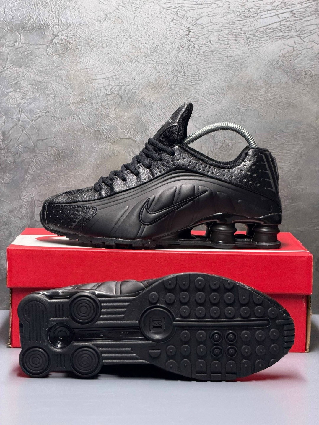 nike shox r4 triple black,кроссовки nike shox,мужские кроссовки nike,nike shox,nike shox r 4