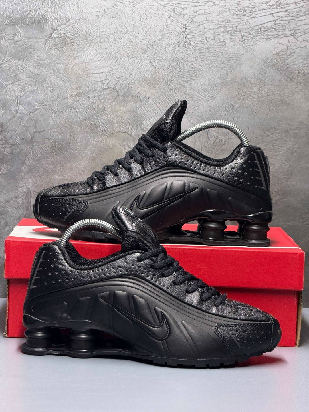 nike shox r4 triple black,кроссовки nike shox,мужские кроссовки nike,nike shox,nike shox r 4