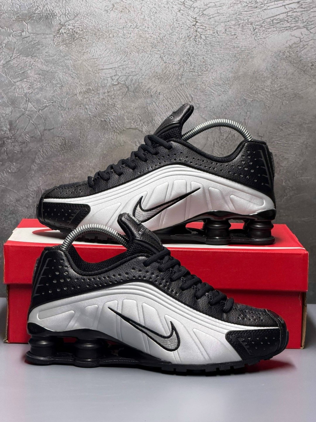 nike shox r 4,nike shox,nike shox tl,кроссовки,nike shox nz