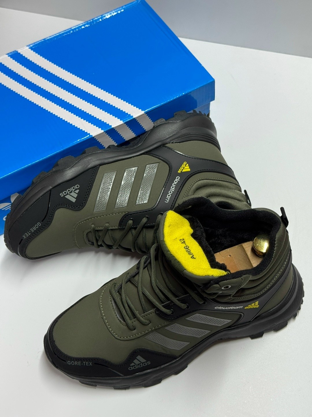 кроссовки мужские зимние adidas,зимние кроссовки adidas,зимние ботинки adidas,кроссовки adidas мужские,кроссовки adidas