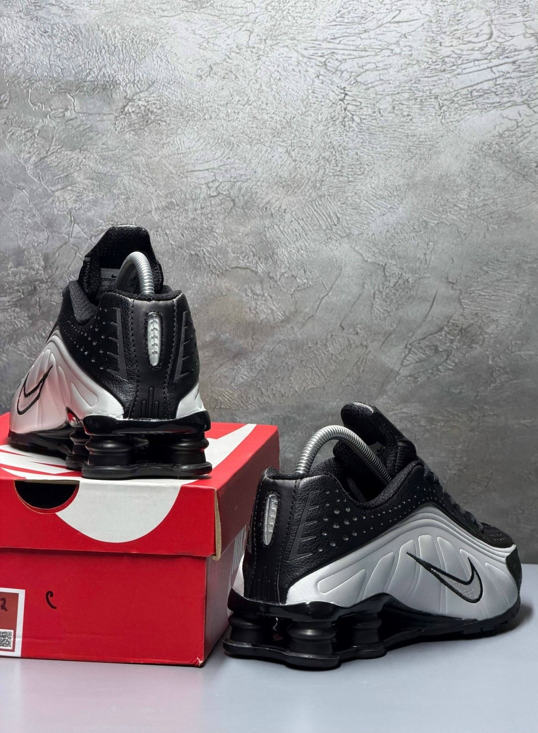 nike shox r 4,nike shox,nike shox tl,кроссовки,nike shox nz