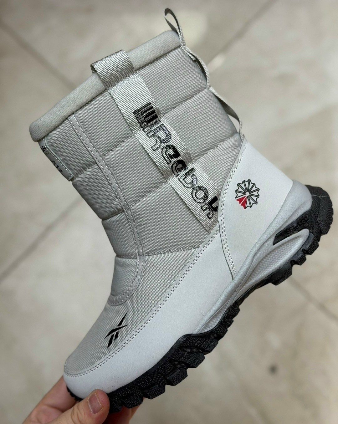 ,дутики adidas,дутики adidas зимние непромокаемые,дутики зимние на меху adidas terrex,дутики женские