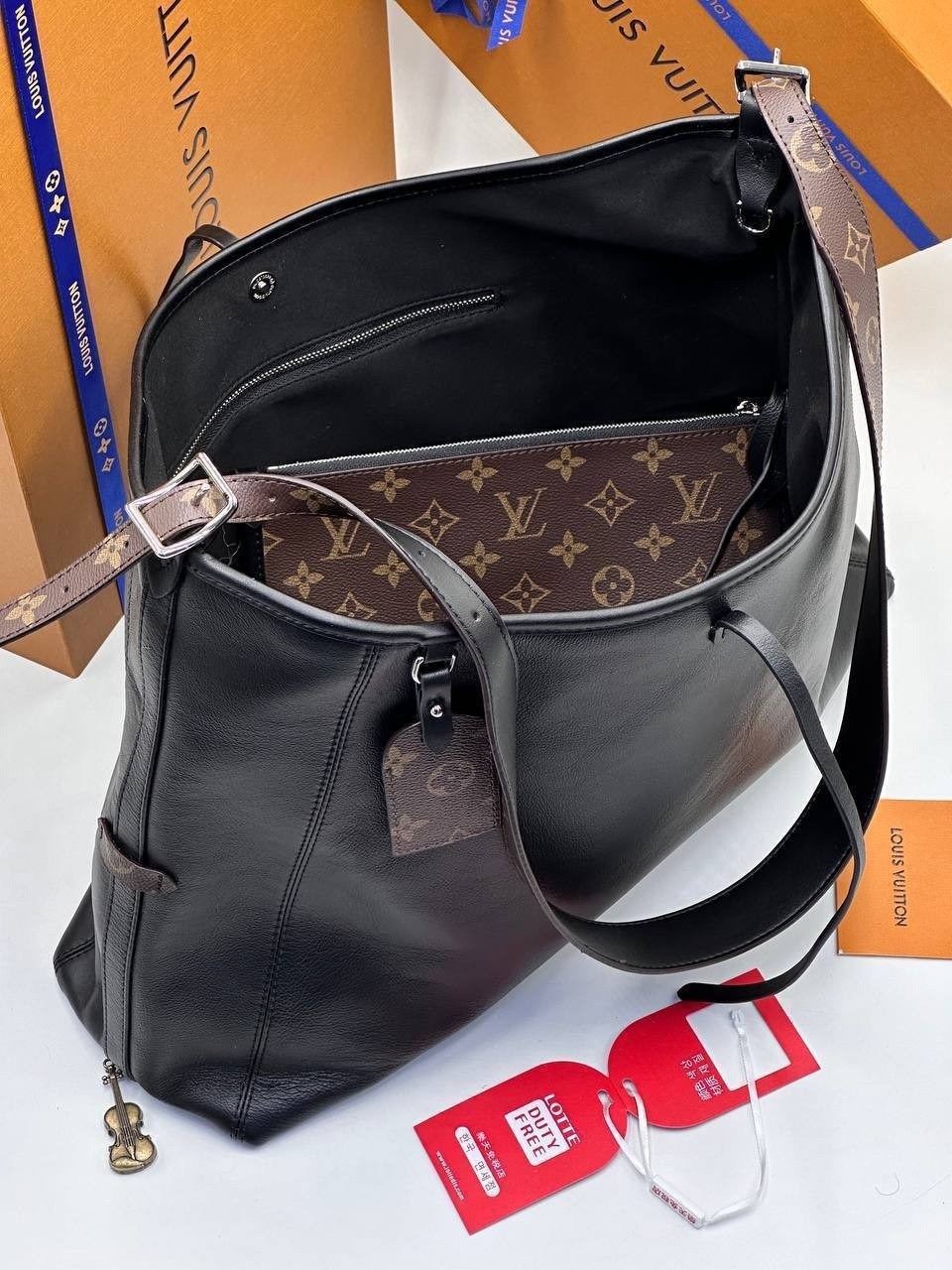 сумка женская louis vuitton,сумка louis vuitton,louis vuitton сумка на плечо,женская кожаная сумка louis vuitton carry all черная,louis vuitton сумка шоппер на плечо