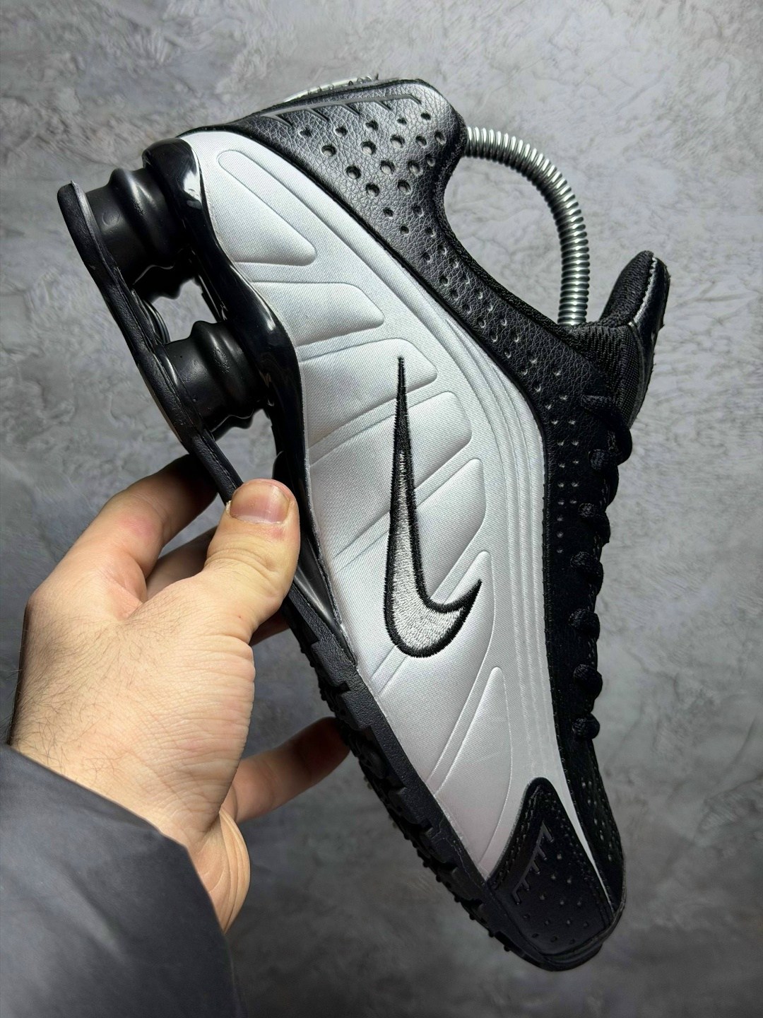 nike shox r 4,nike shox,nike shox tl,кроссовки,nike shox nz