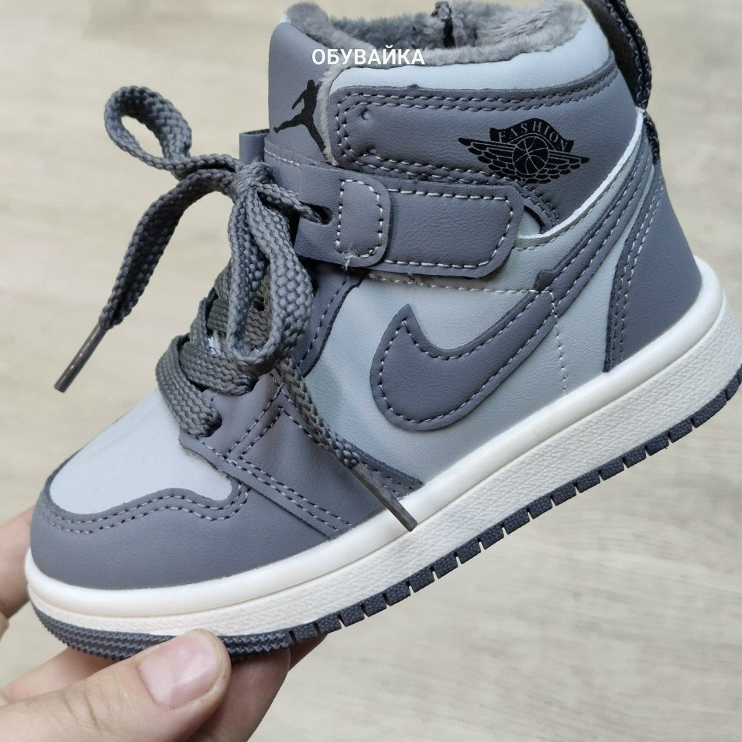 кроссовки,спортивная ,nike air jordan 1 mid,кроссовки мальчику,nike air jordan 1 mid se