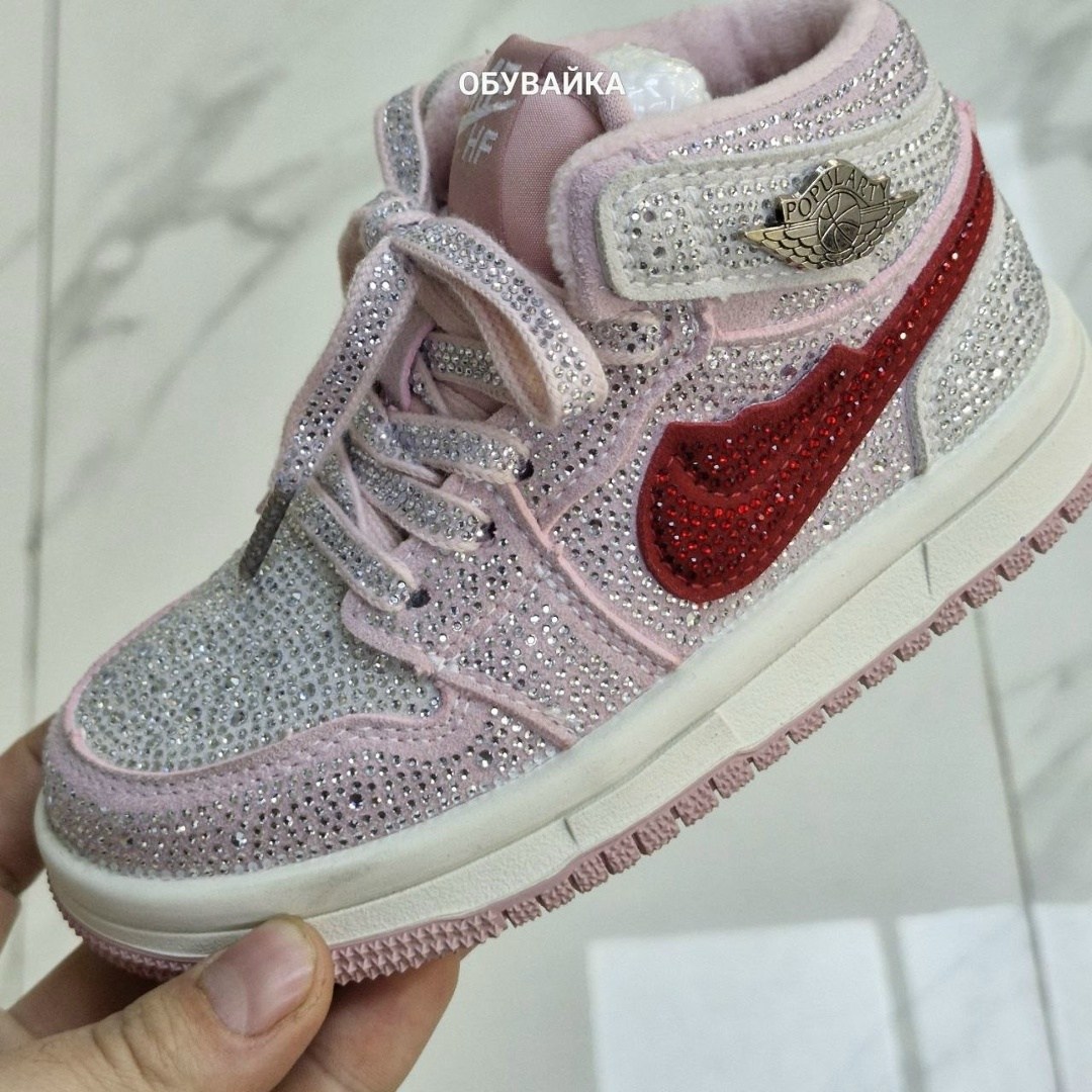 кроссовки,кроссовки jordan,кроссовки мальчику,nike air jordan 1,кроссовок