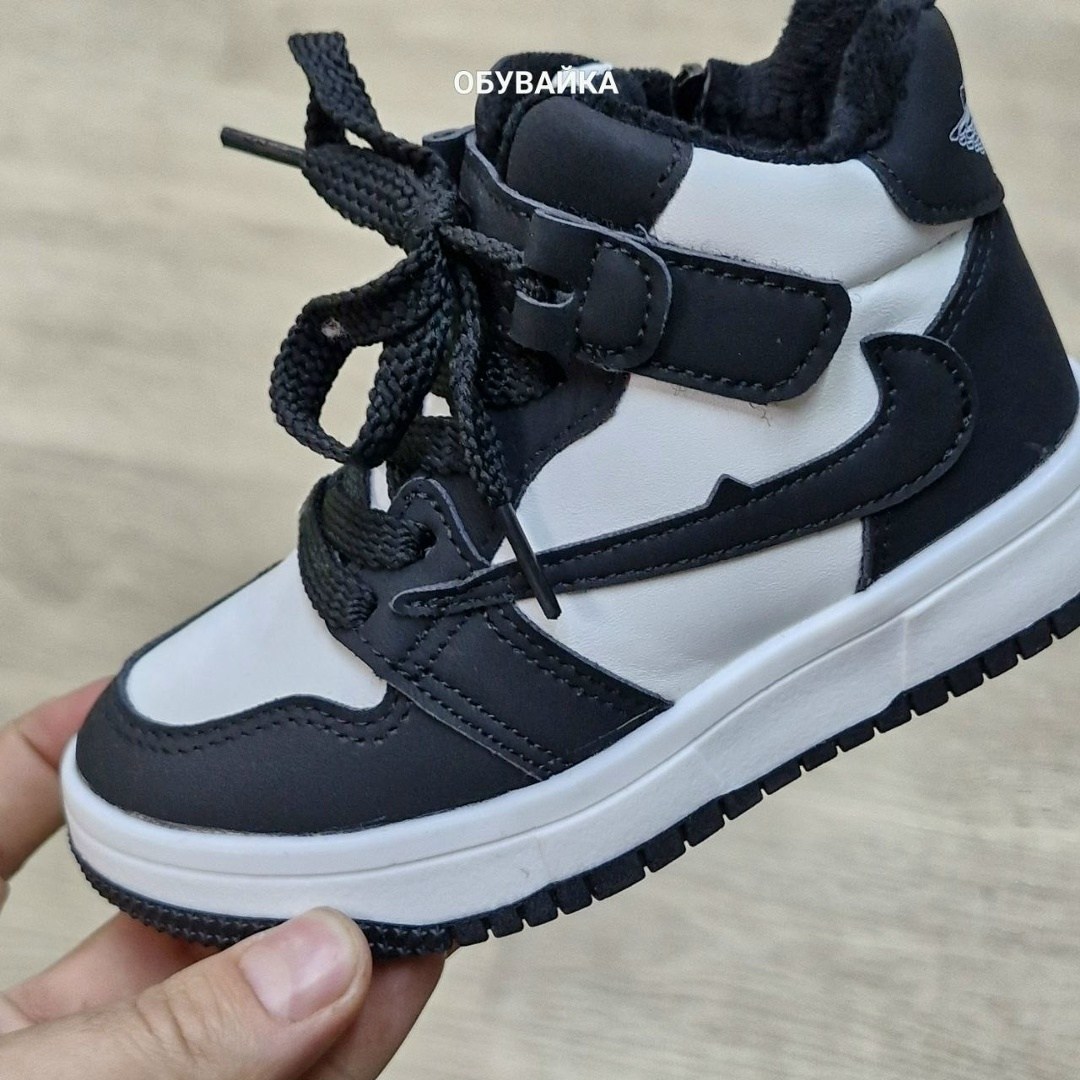 кроссовки,спортивная ,nike air jordan 1 mid,кроссовки мальчику,nike air jordan 1 mid se